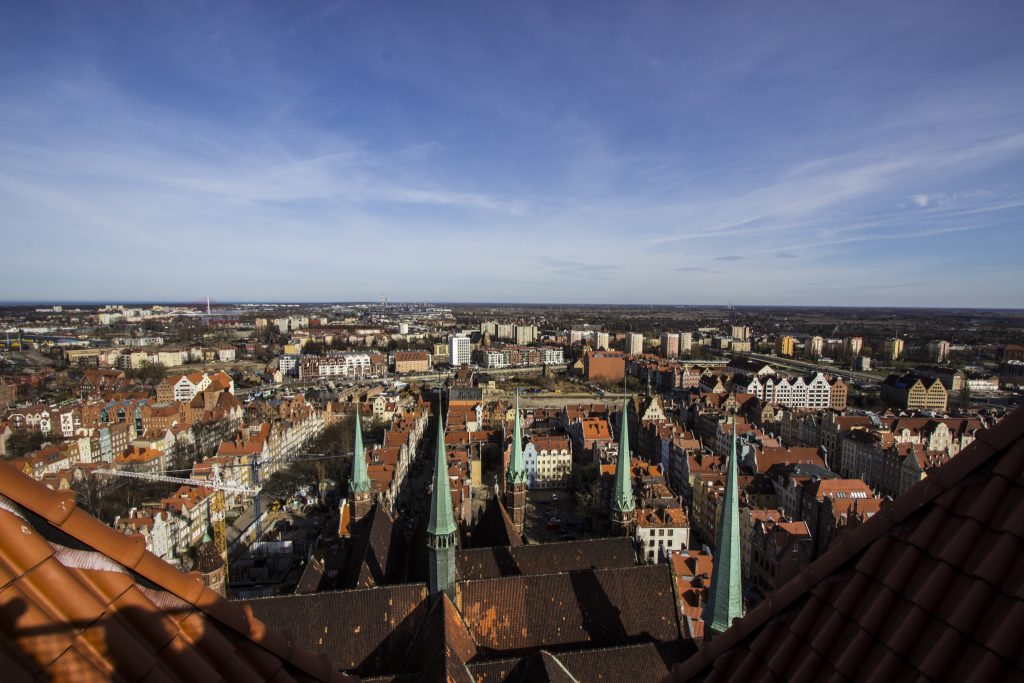 Widok z Wieży Mariackiej na Gdańsk