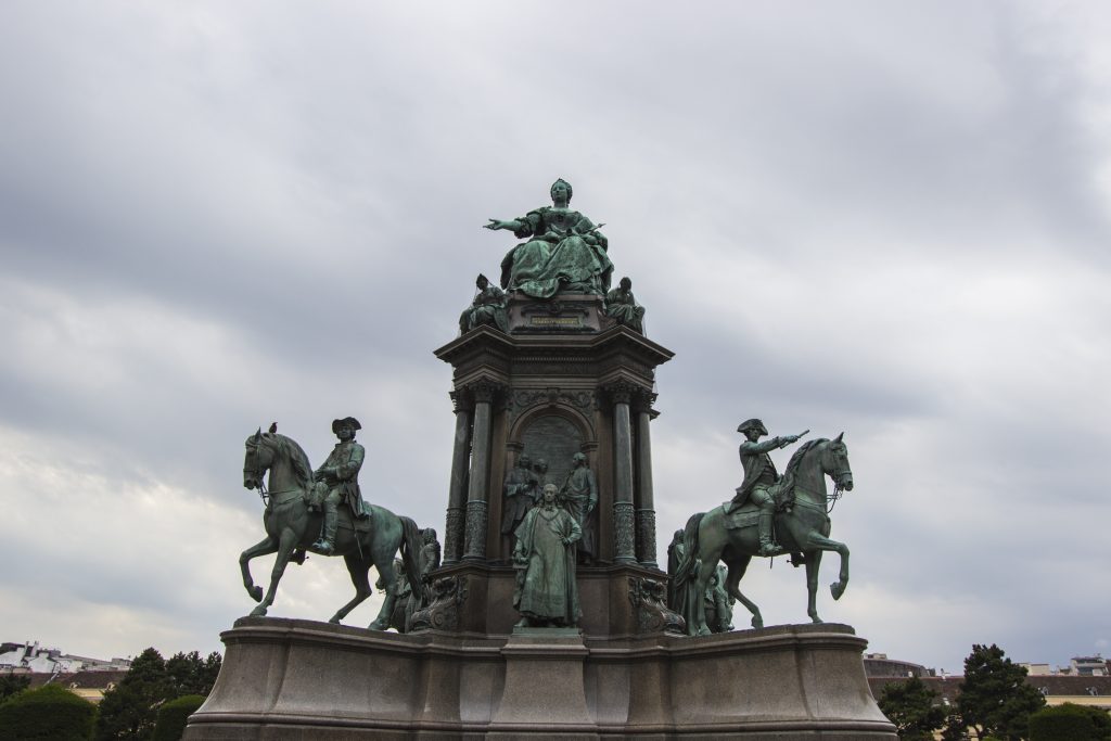 pomnik Marii Teresy Habsburskiej